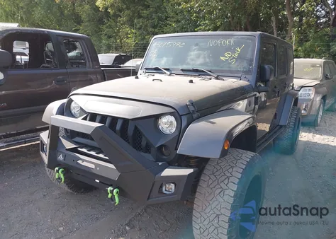 2018 Jeep Wrangler Jk Unlimited Freedom Edition 4X4 z USA, uszkodzony, nr VIN 1C4BJWDG2JL869831